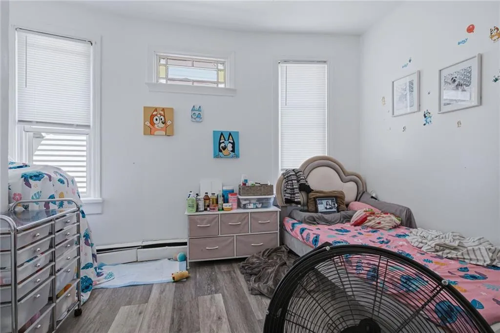 53 Alger Avenue Providence RI 02907