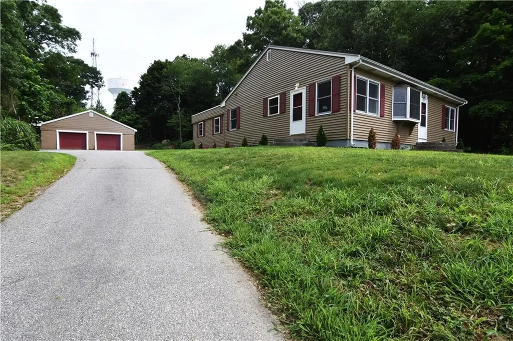 304 Getchell Avenue Woonsocket RI 02895