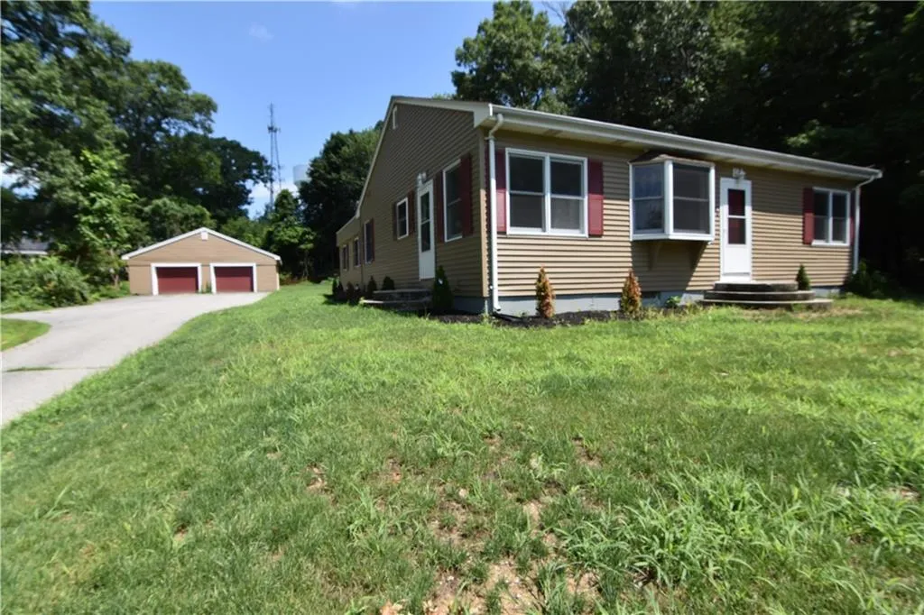 304 Getchell Avenue Woonsocket RI 02895