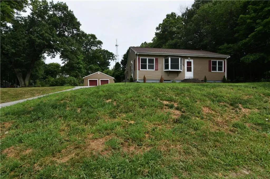 304 Getchell Avenue Woonsocket RI 02895