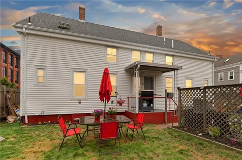 25 Davis Street Warren RI 02885