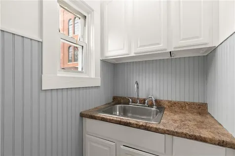 25 Davis Street Warren RI 02885