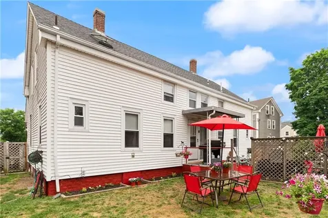 25 Davis Street Warren RI 02885