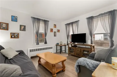 25 Davis Street Warren RI 02885