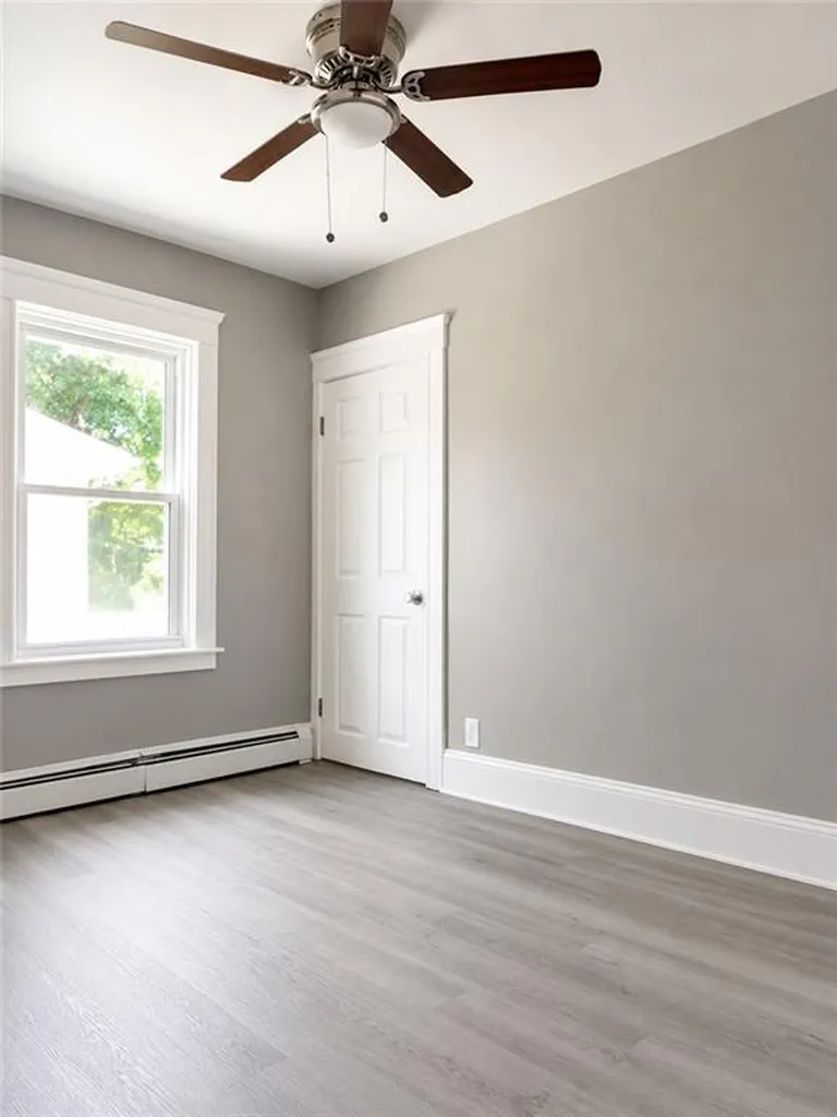 19 Dryden Boulevard Warwick RI 02888