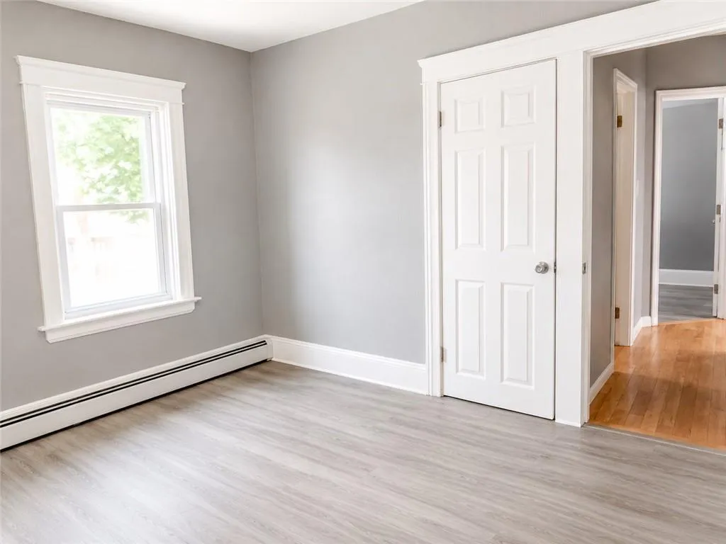 19 Dryden Boulevard Warwick RI 02888