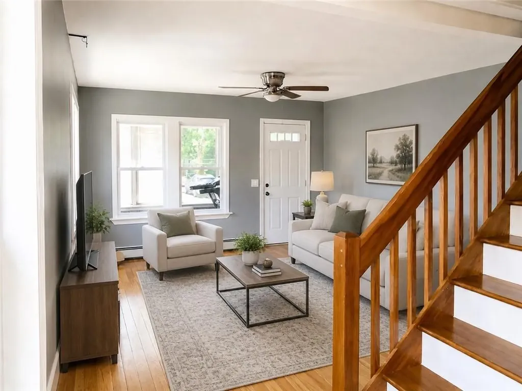 19 Dryden Boulevard Warwick RI 02888