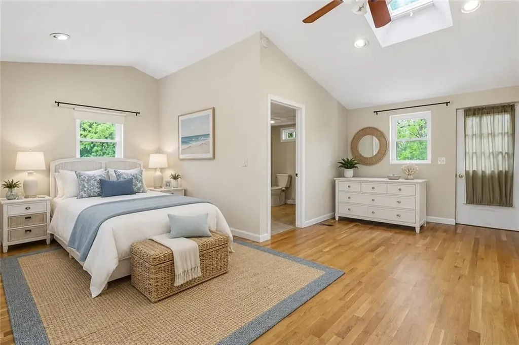 135 Red Chimney Drive Warwick RI 02886