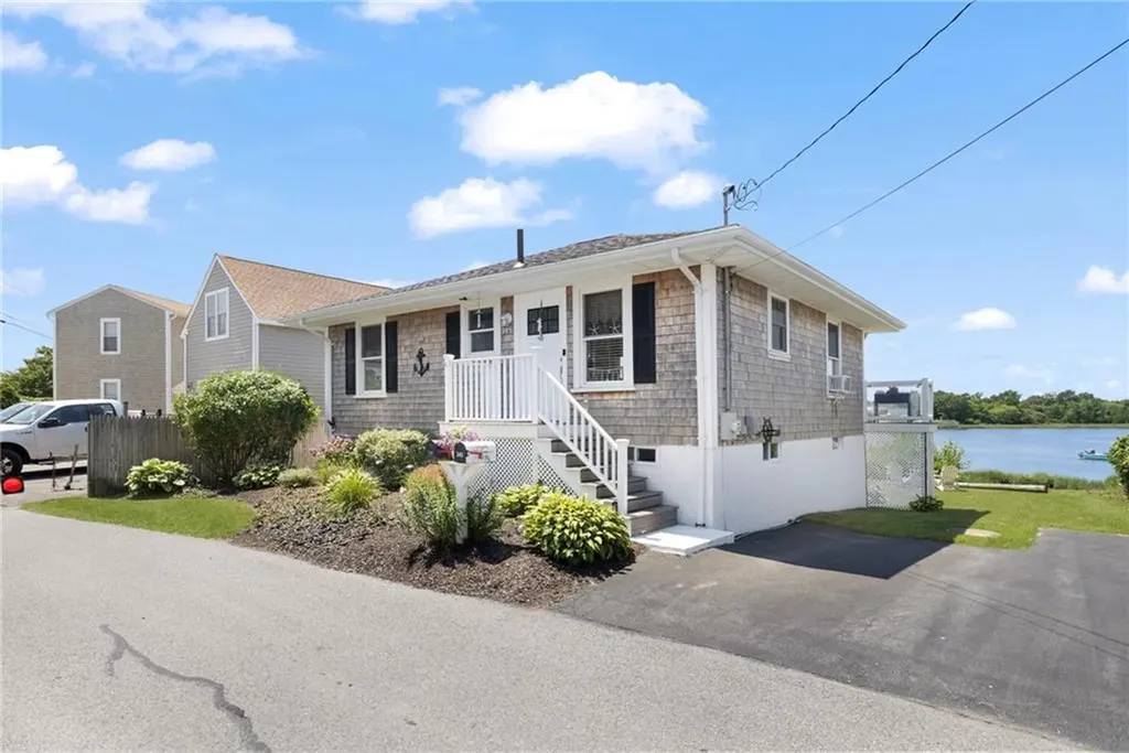 345 Riverside Street Portsmouth RI 02871