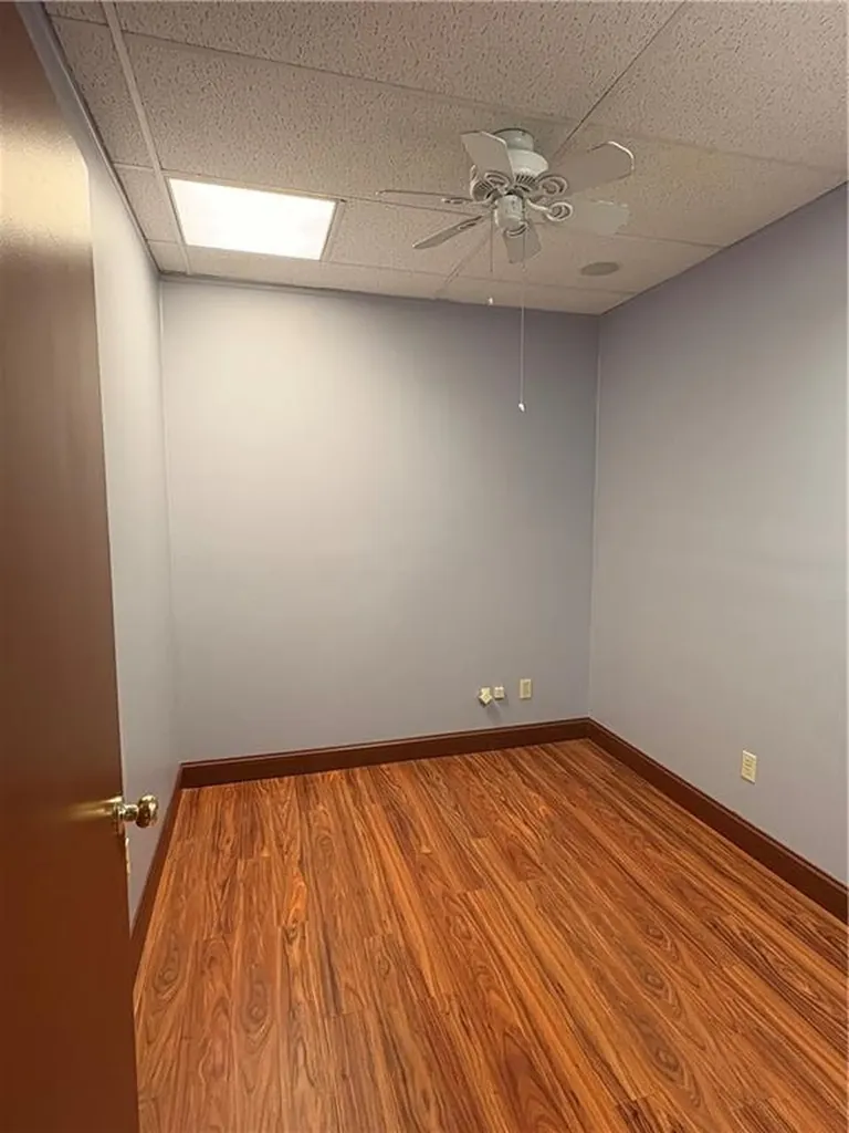 570 Putnam Pike Smithfield RI 02828