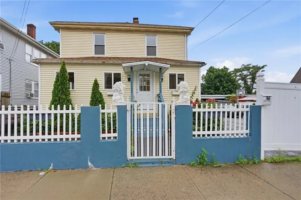 16 Broom Street Providence RI 02905