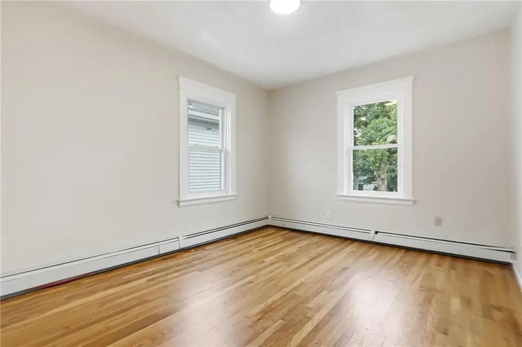 16 Broom Street Providence RI 02905