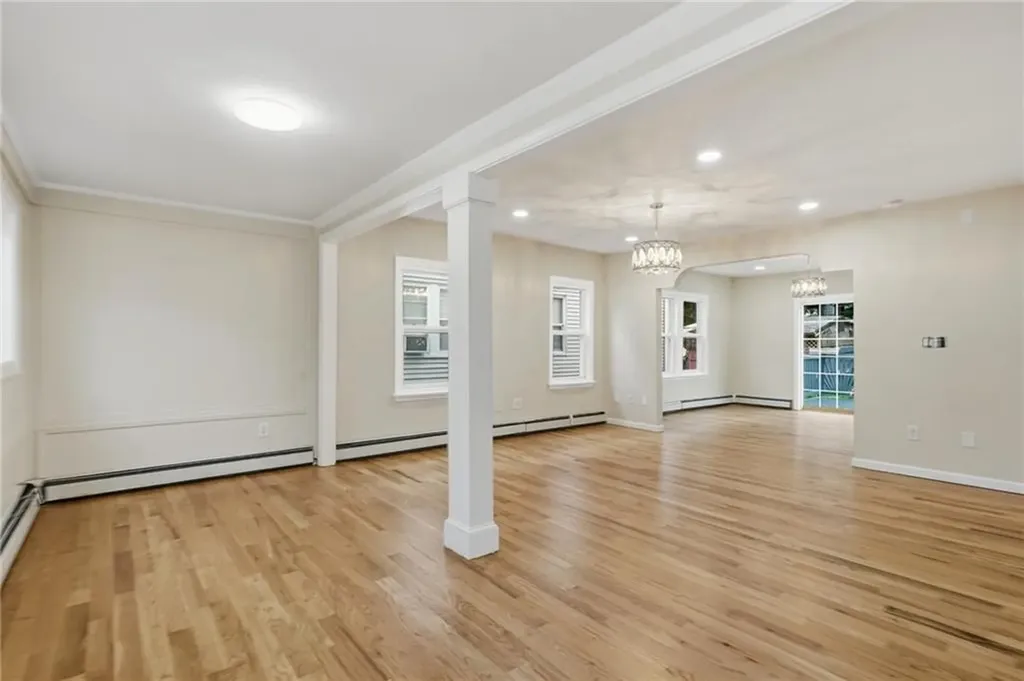 16 Broom Street Providence RI 02905
