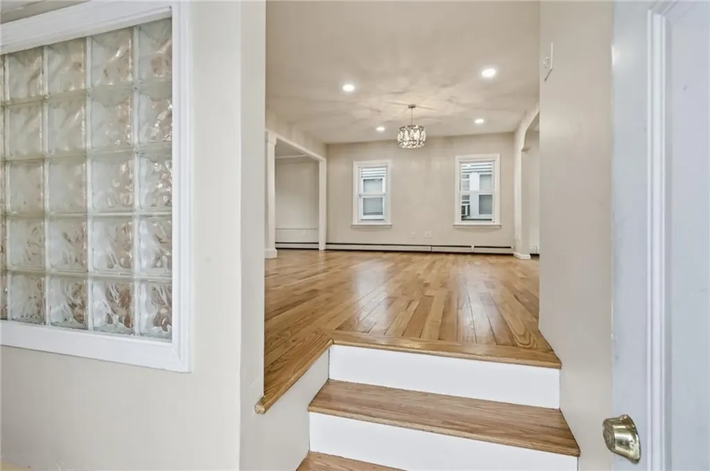 16 Broom Street Providence RI 02905