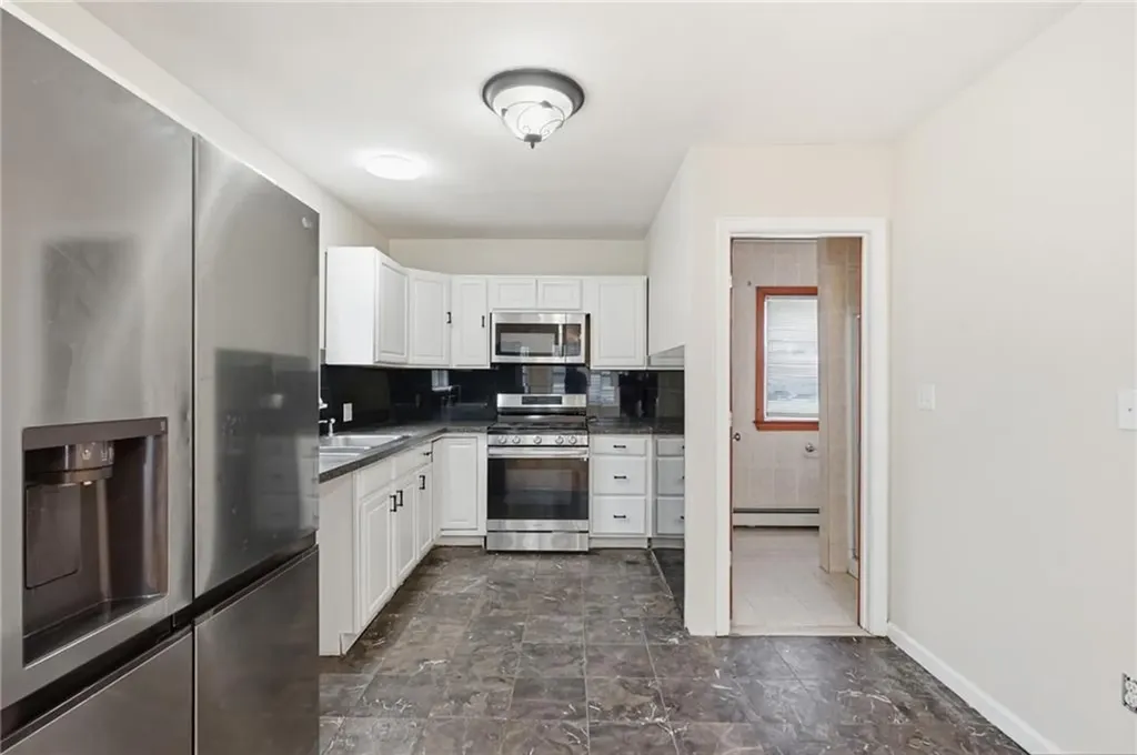 16 Broom Street Providence RI 02905