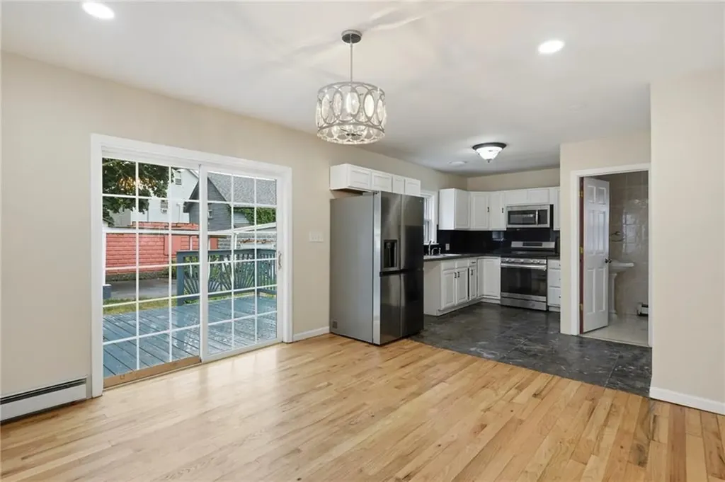 16 Broom Street Providence RI 02905