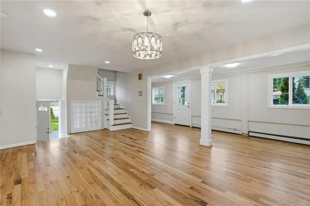 16 Broom Street Providence RI 02905