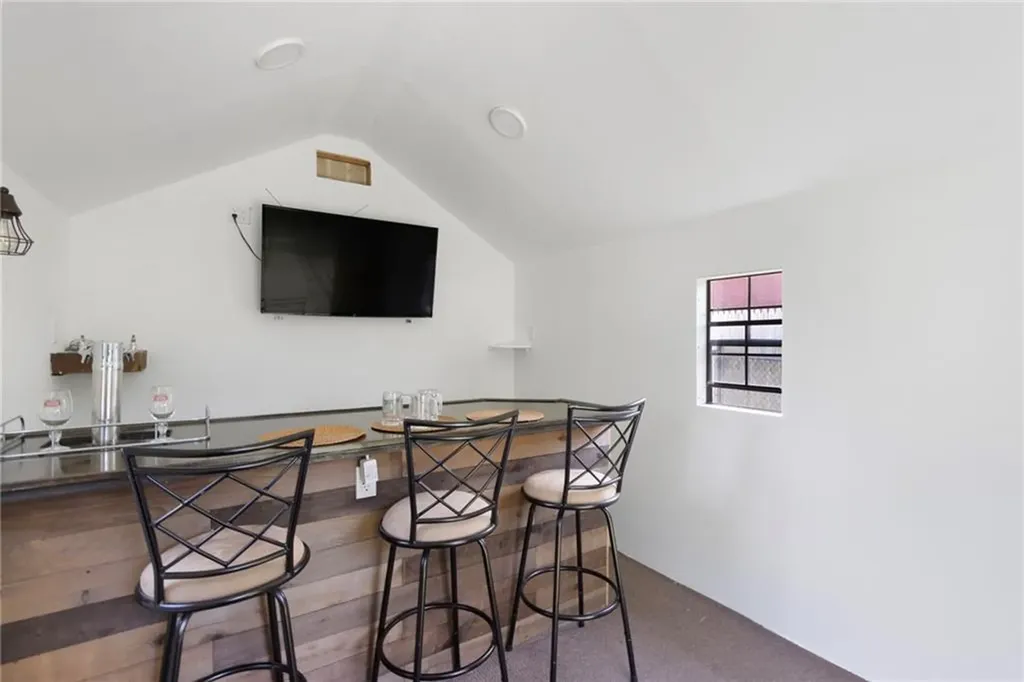 25 Leroy Avenue Warwick RI 02889