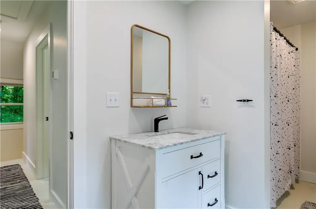 59 Melrose Avenue Jamestown RI 02835