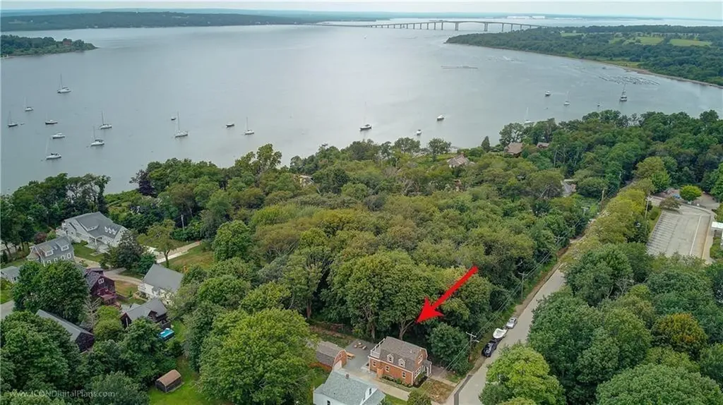 59 Melrose Avenue Jamestown RI 02835