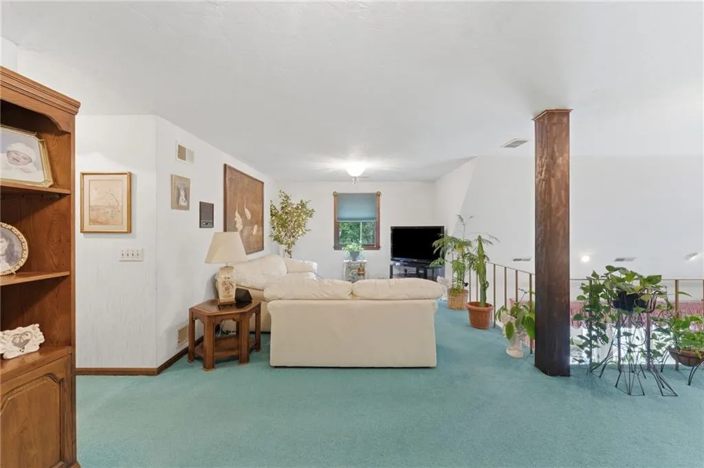14 Maplecrest Drive Smithfield RI 02828