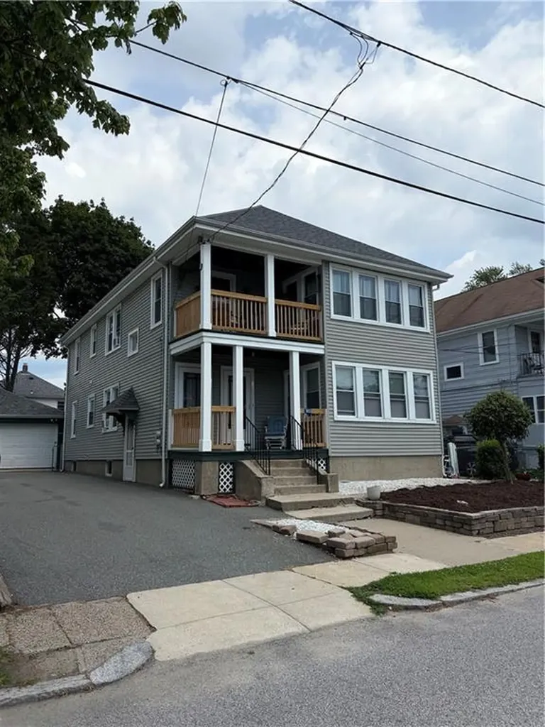 105 107 Eldridge Street Cranston RI 02910