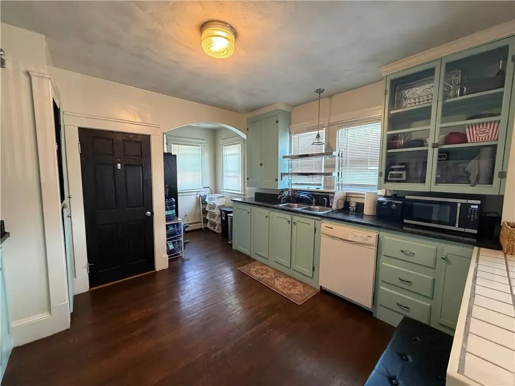 105 107 Eldridge Street Cranston RI 02910