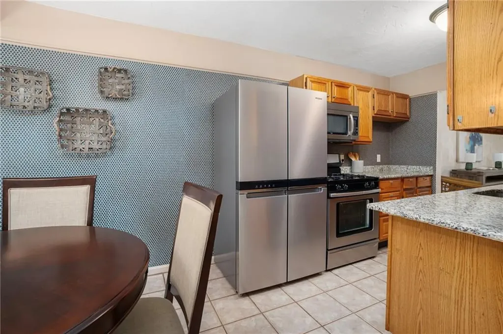 200 Heroux Boulevard Cumberland RI 02864