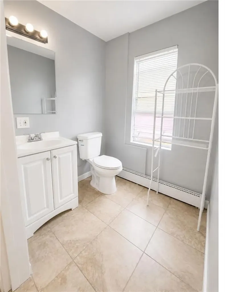 40 Norwich Avenue Providence RI 02905