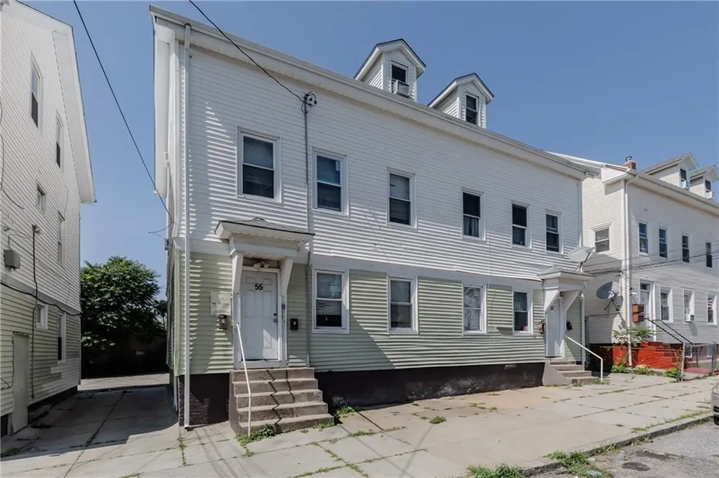 53 55 Fairmount Avenue Providence RI 02908