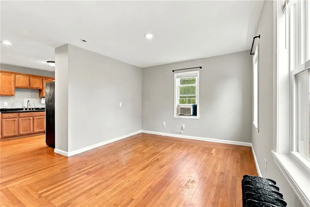 884 River Avenue Providence RI 02908