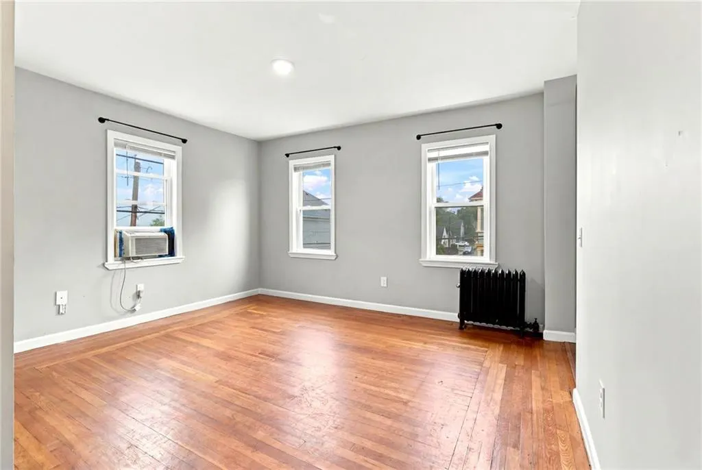 884 River Avenue Providence RI 02908