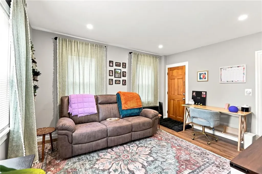 884 River Avenue Providence RI 02908