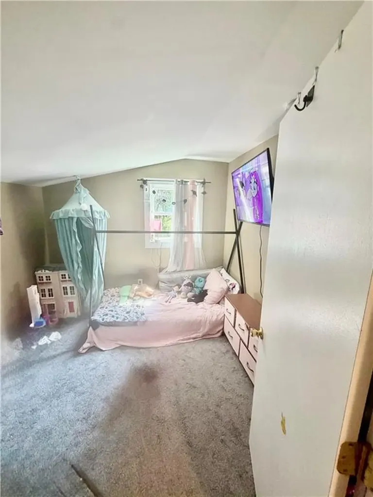 76 Dickens Street Attleboro MA 02703