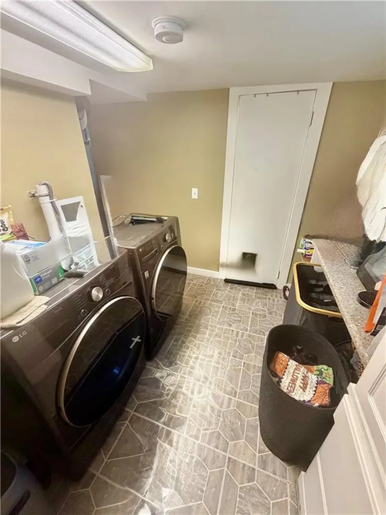 76 Dickens Street Attleboro MA 02703
