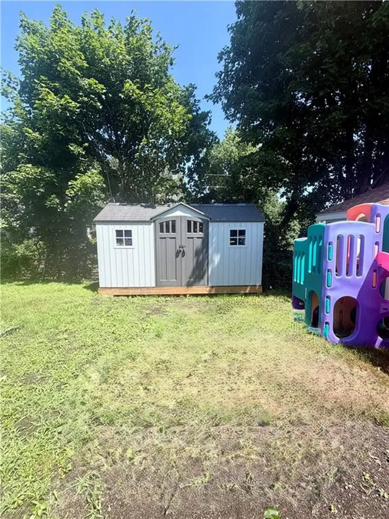 76 Dickens Street Attleboro MA 02703