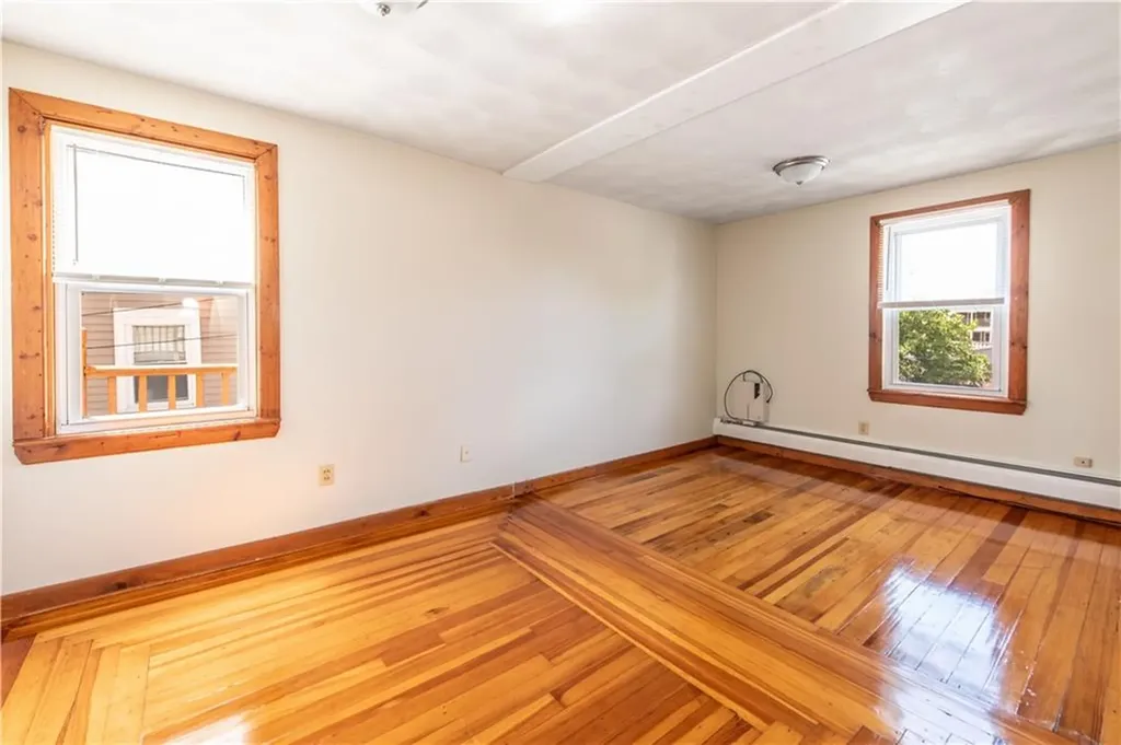 73 Trenton Street Providence RI 02906