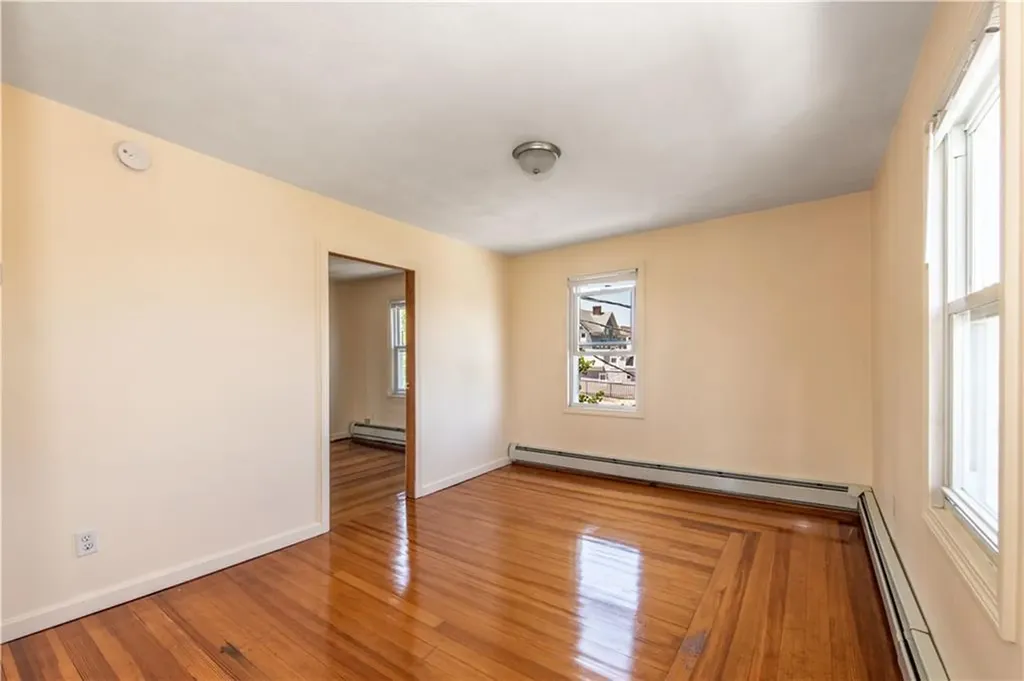73 Trenton Street Providence RI 02906