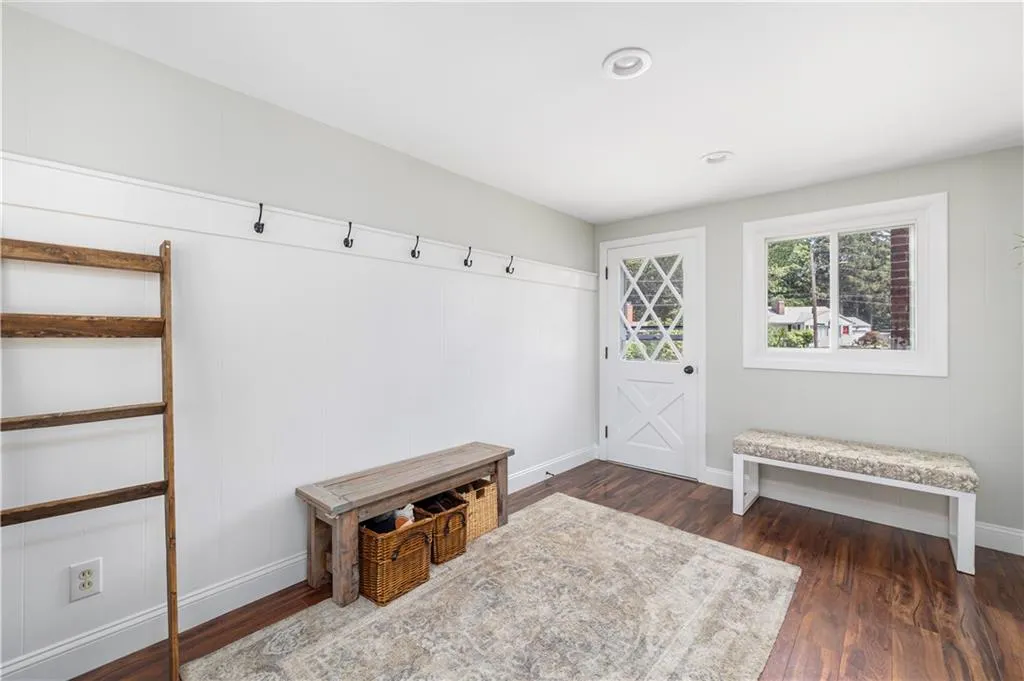 96 Redwood Drive Cranston RI 02920