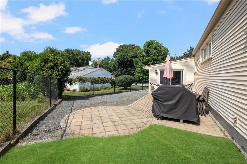 96 Redwood Drive Cranston RI 02920