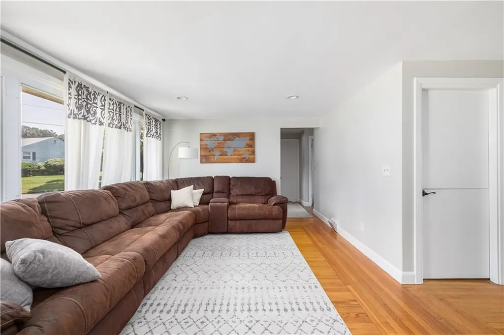96 Redwood Drive Cranston RI 02920