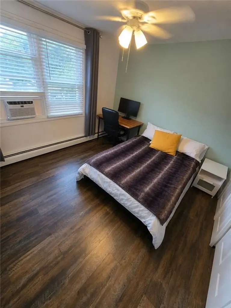 10 Burleigh Street Providence RI 02904