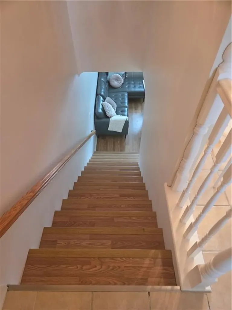 10 Burleigh Street Providence RI 02904