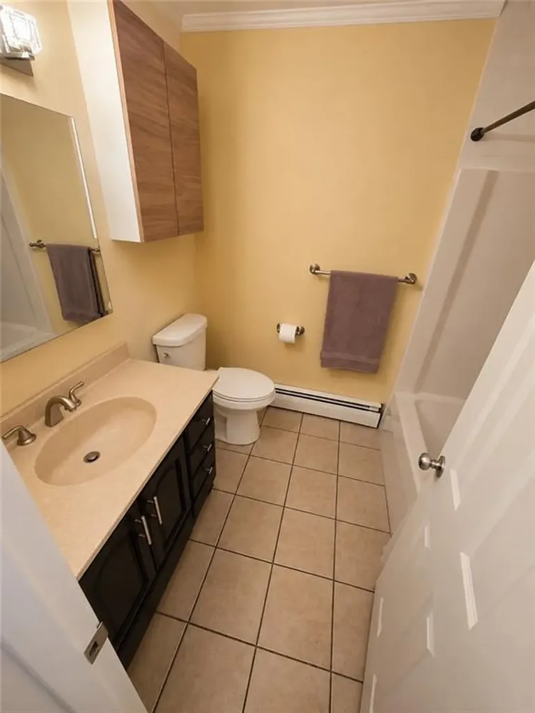 10 Burleigh Street Providence RI 02904