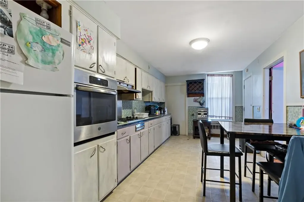 222 Carrington Avenue Woonsocket RI 02895