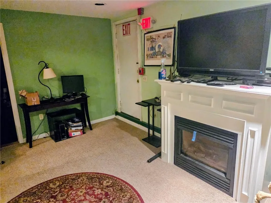614 Plainfield Street Providence RI 02909