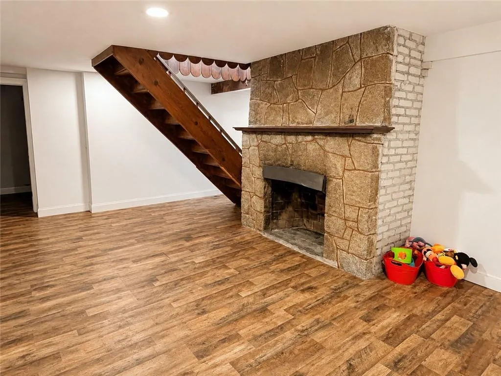 44 Pavilion Avenue Cranston RI 02920