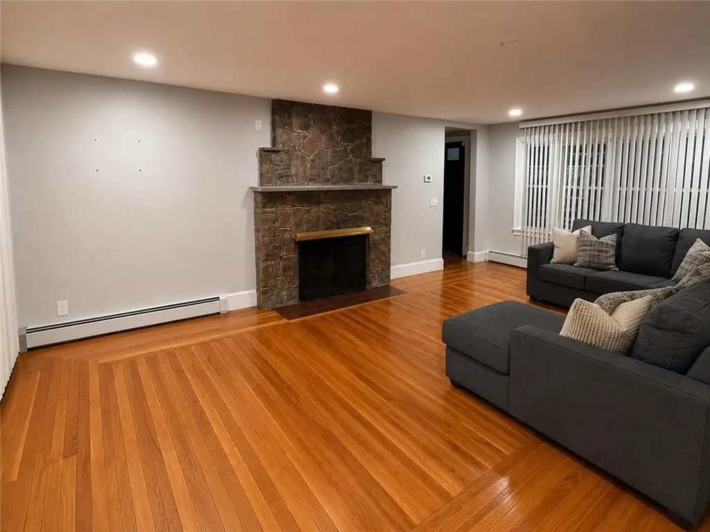 44 Pavilion Avenue Cranston RI 02920