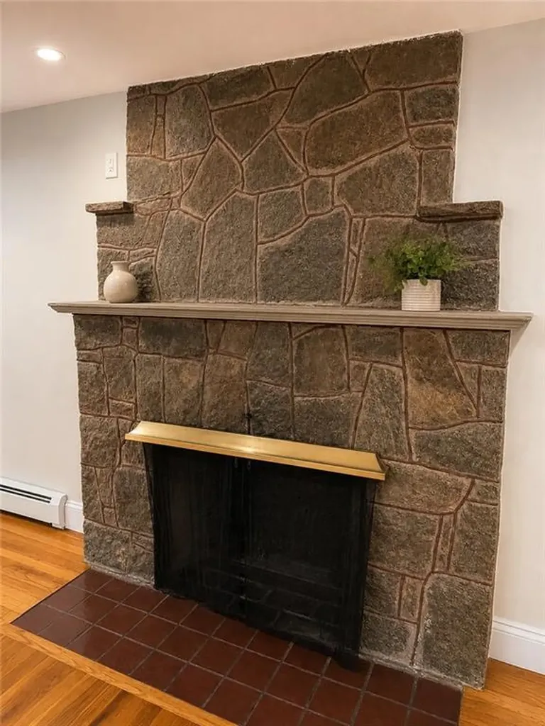 44 Pavilion Avenue Cranston RI 02920