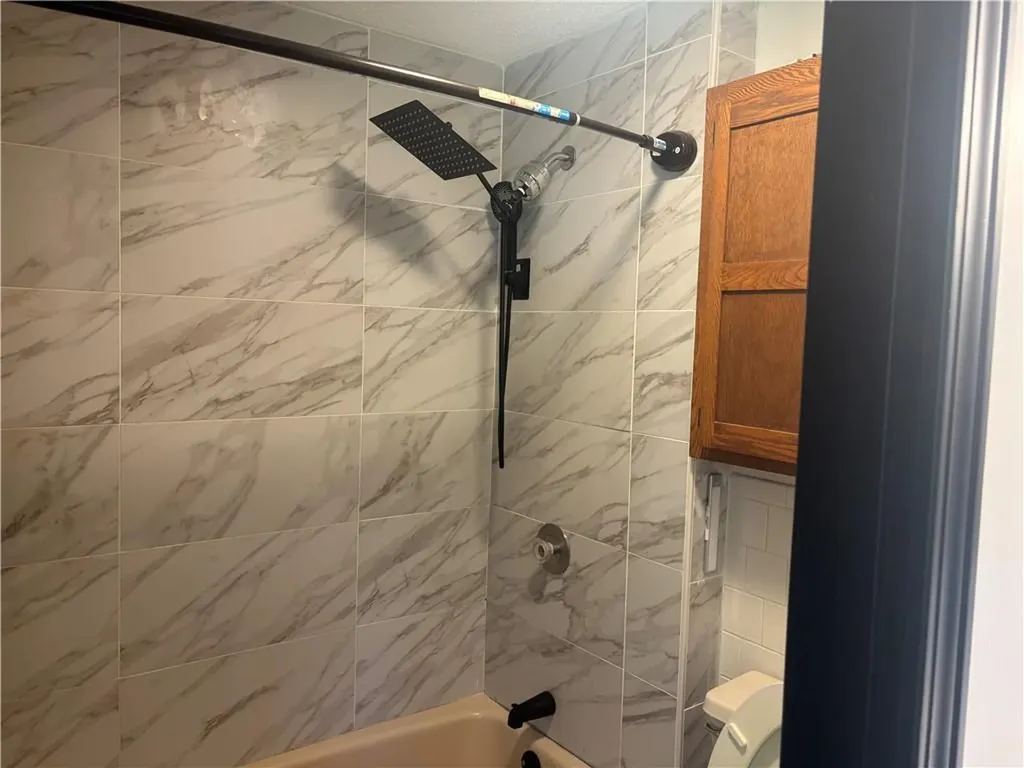 115 Nepaug Road Narragansett RI 02882